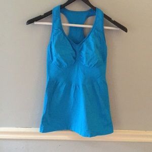 Large lululemon workout top